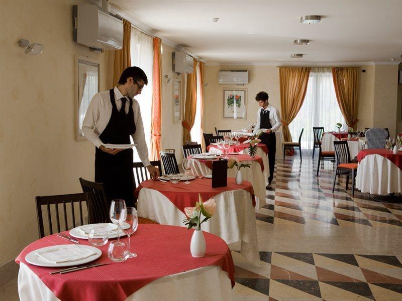 Hotel Castellaro Golf